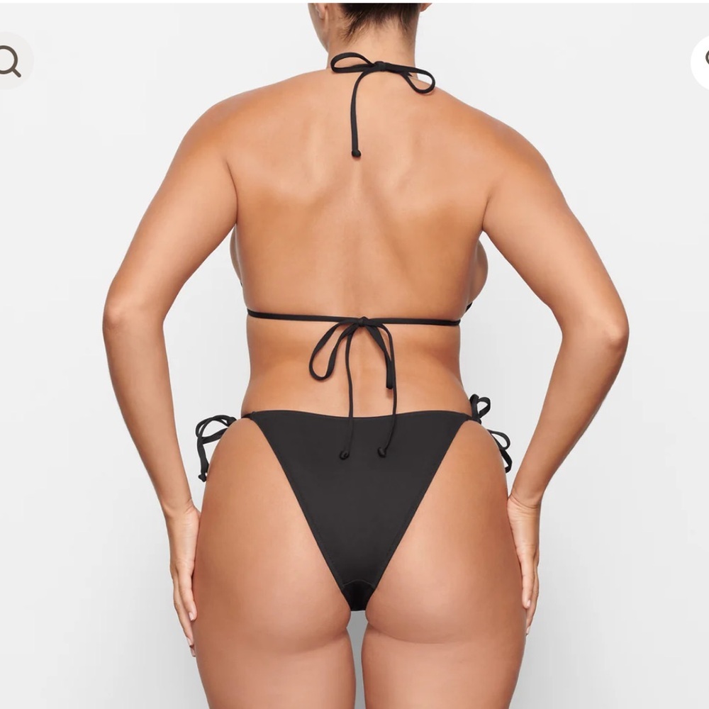 SKIMS Swim Dippy Tie Bottoms - Color Onyx - Size S - Picture 3 of 6
